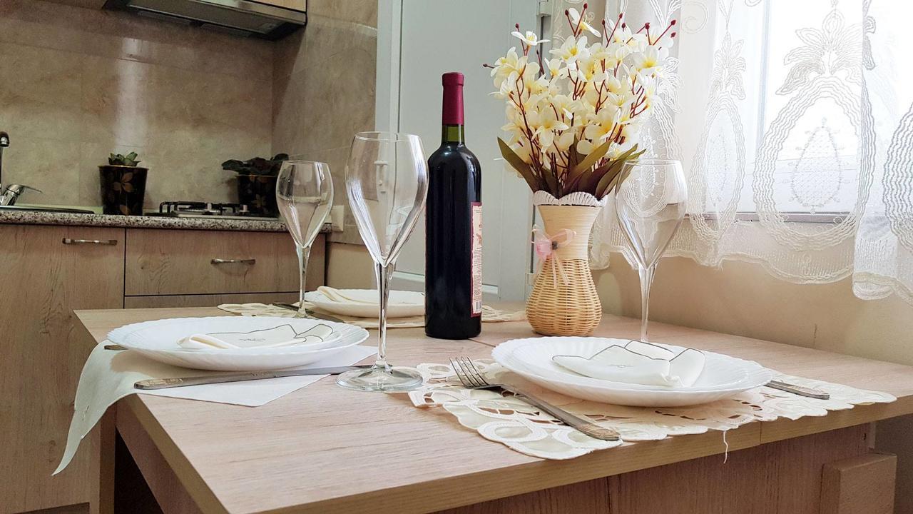 Apartament Old Avlabar Tbilisi ภายนอก รูปภาพ